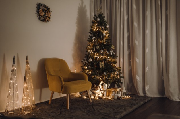 Luxury Christmas Tree Styling Guide 2025
