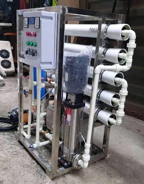 Reverse Osmosis Machine
